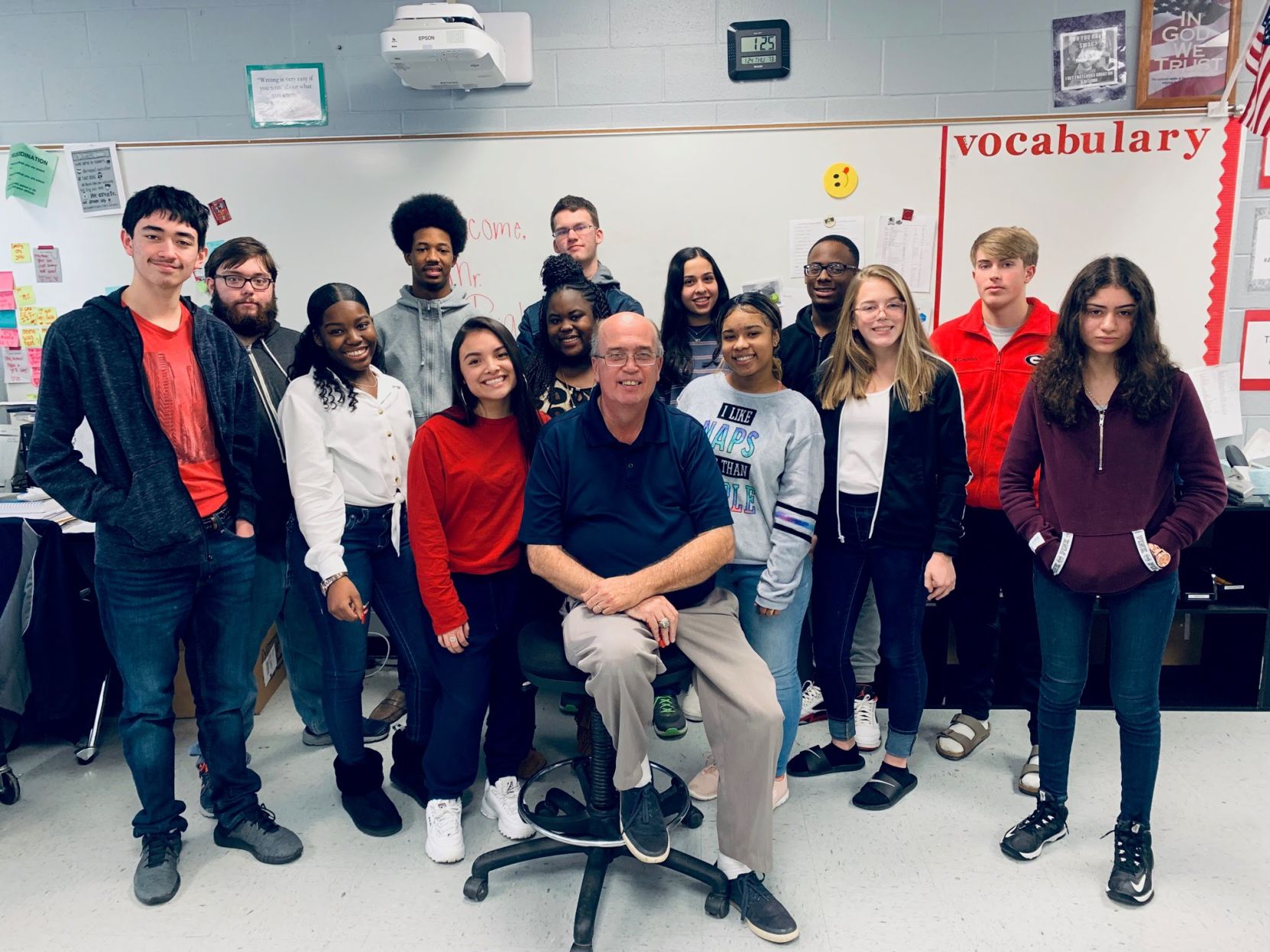 Bakken speaks to Center Hill students